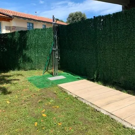 Дом отдыха Casa Con Jardin Con 2 Alojamientos, Con Jardines No Compartidos Y Aparcamiento Privado Ноха