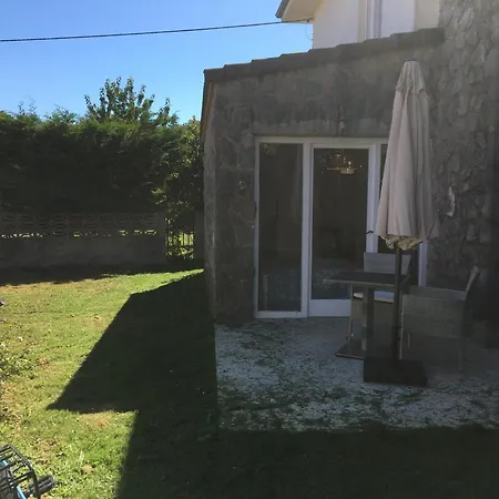Casa Con Jardín Сasa de vacaciones *