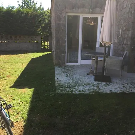 Сasa de vacaciones Casa Con Jardín