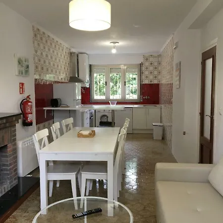 Casa Con Jardín
