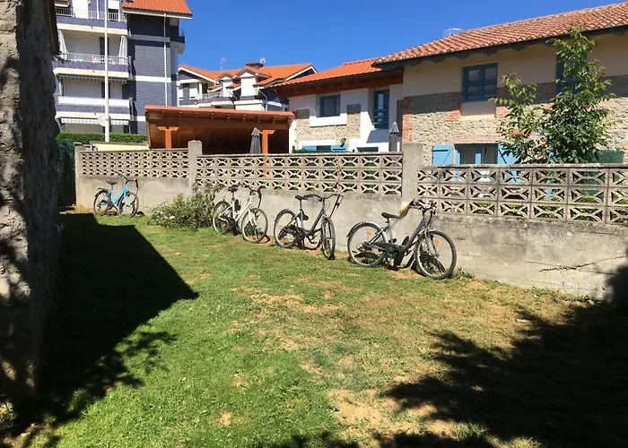 Prázdninový dům Casa Con Jardin Con 2 Alojamientos, Con Jardines No Compartidos Y Aparcamiento Privado