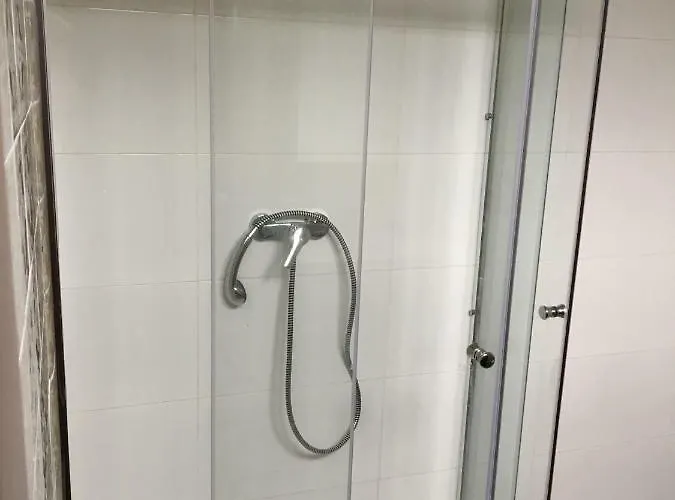 Casa Con Jardin Con 2 Alojamientos, Con Jardines No Compartidos Y Aparcamiento Privado * Noja