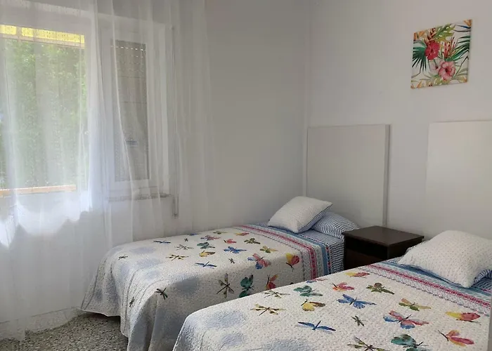 Casa Con Jardin Con 2 Alojamientos, Con Jardines No Compartidos Y Aparcamiento Privado Prázdninový dům Noja