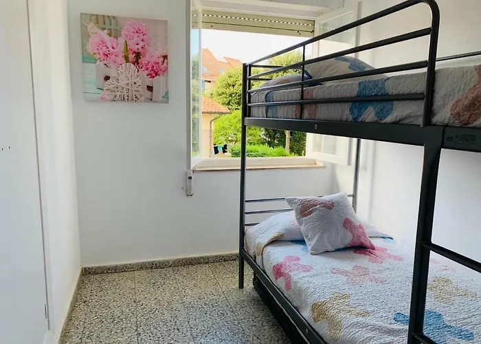 Prázdninový dům Casa Con Jardin Con 2 Alojamientos, Con Jardines No Compartidos Y Aparcamiento Privado *