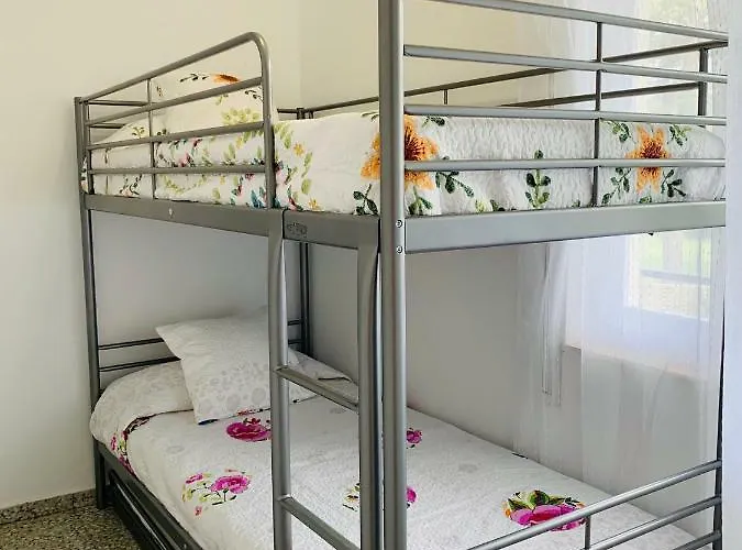 Prázdninový dům Casa Con Jardin Con 2 Alojamientos, Con Jardines No Compartidos Y Aparcamiento Privado *