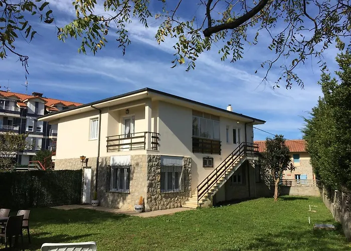 Prázdninový dům Casa Con Jardin Con 2 Alojamientos, Con Jardines No Compartidos Y Aparcamiento Privado