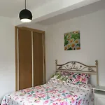 Casa Con Jardín Con 2 Alojamientos, Con Jardines No Compartidos Y Aparcamiento Privado Noja