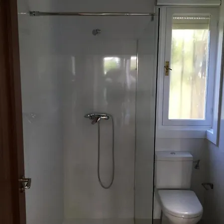 Casa Con Jardin Con 2 Alojamientos, Con Jardines No Compartidos Y Aparcamiento Privado Noja