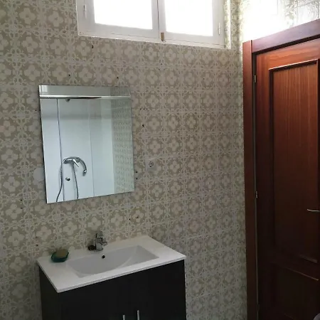 Casa Con Jardin Con 2 Alojamientos, Con Jardines No Compartidos Y Aparcamiento Privado Nyaraló Noja
