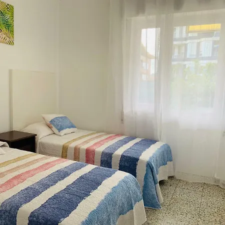 Nyaraló Casa Con Jardin Con 2 Alojamientos, Con Jardines No Compartidos Y Aparcamiento Privado Noja