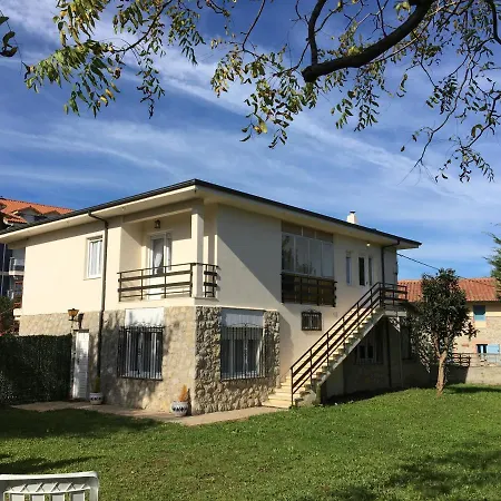 Nyaraló Casa Con Jardin Con 2 Alojamientos, Con Jardines No Compartidos Y Aparcamiento Privado