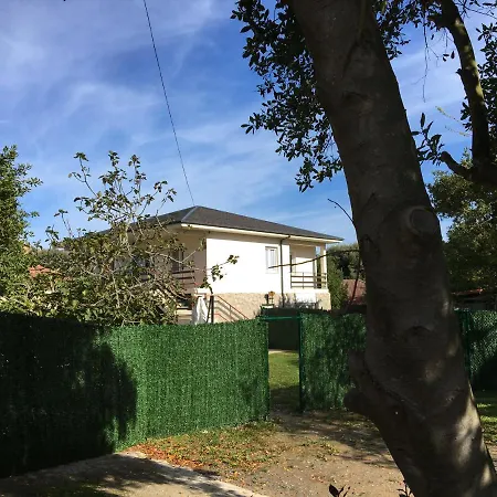 Casa Con Jardin Con 2 Alojamientos, Con Jardines No Compartidos Y Aparcamiento Privado Nyaraló